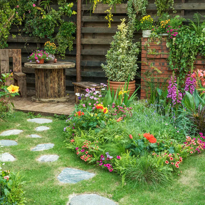 Home & Outdoor Living